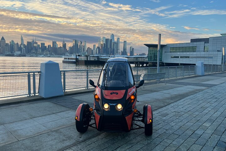 One Hour Fun FUV Rental - Photo 1 of 5